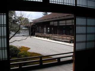 houjo052m.jpg (21050 バイト)