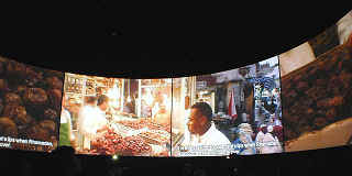 expo569s.JPG (21916 �o�C�g)