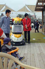 expo582s.JPG (24444 �o�C�g)