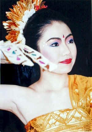 023a.jpg (31470 �o�C�g)