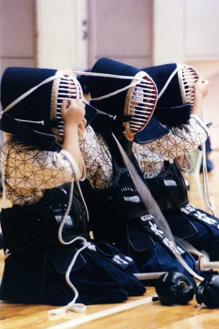 159m.jpg (39164 �o�C�g)