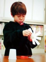 ufo02s.jpg (8541 �o�C�g)