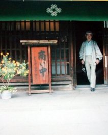 arimatsu01s.jpg (12444 �o�C�g)