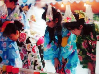 tsutsui012m.jpg (24219 �o�C�g)