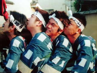 tsutsui016m.jpg (25910 �o�C�g)