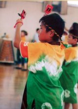 odori088s.jpg (9435 �o�C�g)