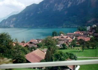 swiss110m.jpg (17978 �o�C�g)