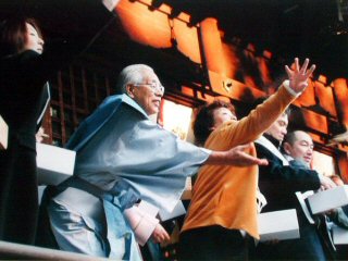 mamemaki02m.jpg (22175 �o�C�g)