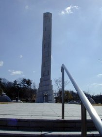 tower12s.jpg (10395 �o�C�g)